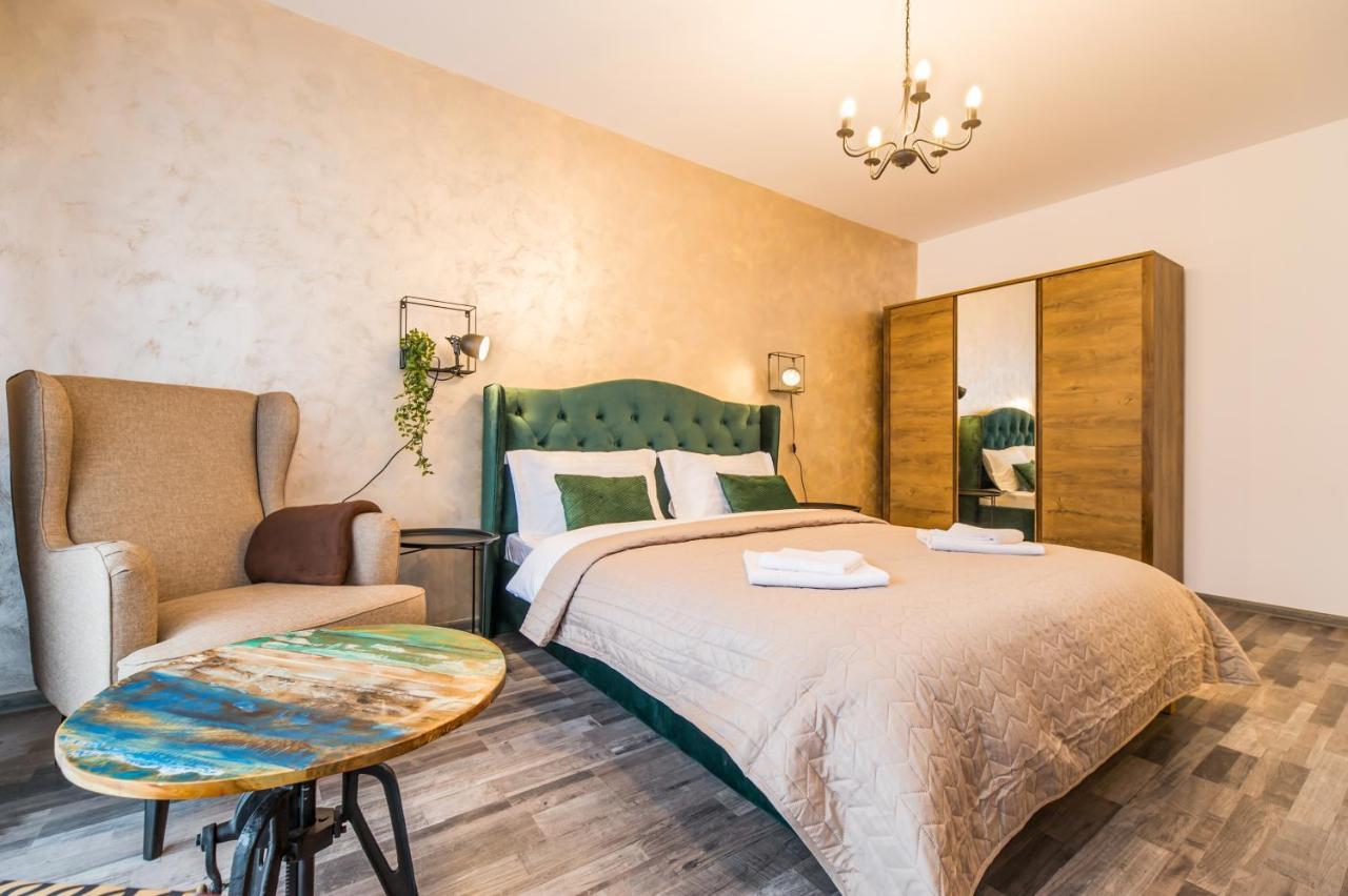 Apartament Smarald Braşov Eksteriør billede